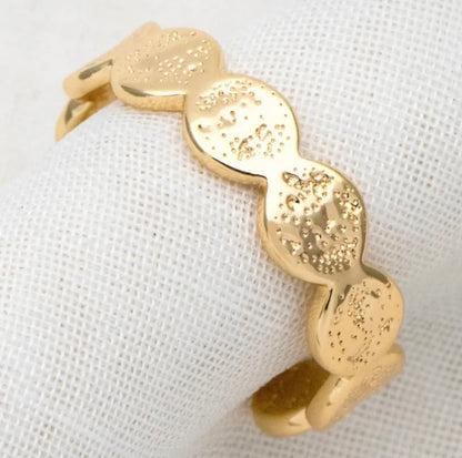 Emory Adjustable Ring