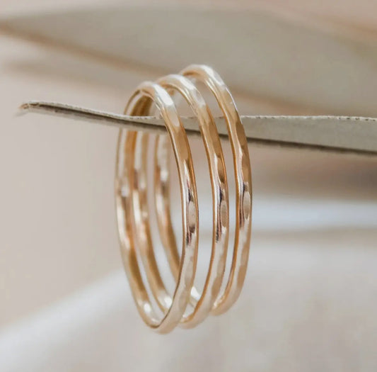 Thin Hammered Band